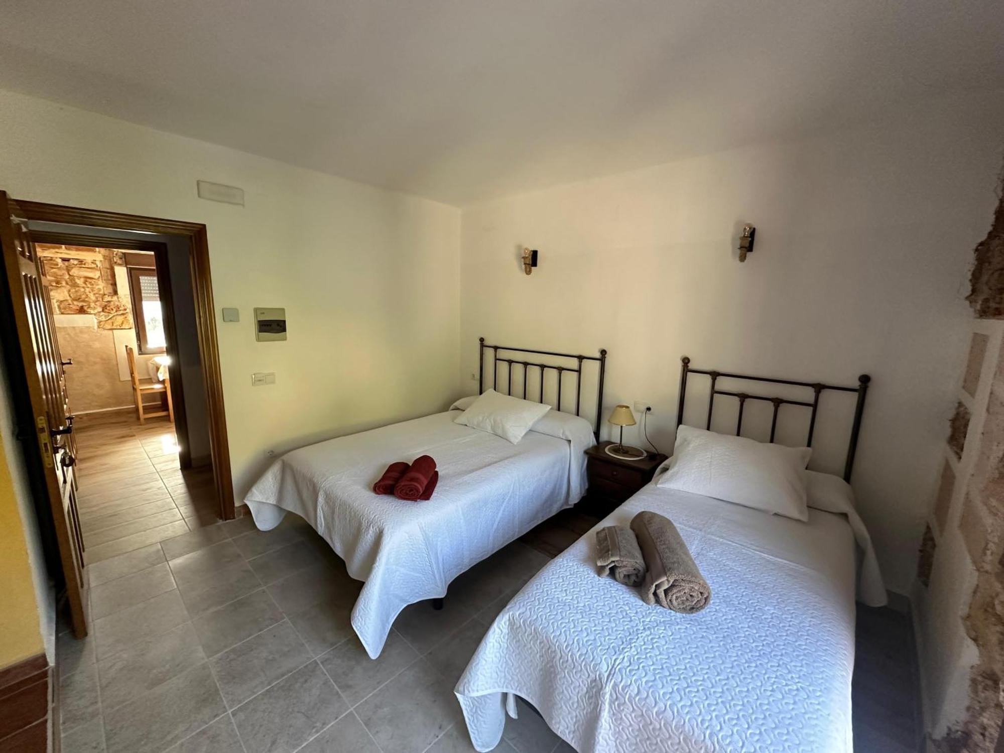 Casa Rural Torremontero Apartamentos 오르노스 외부 사진